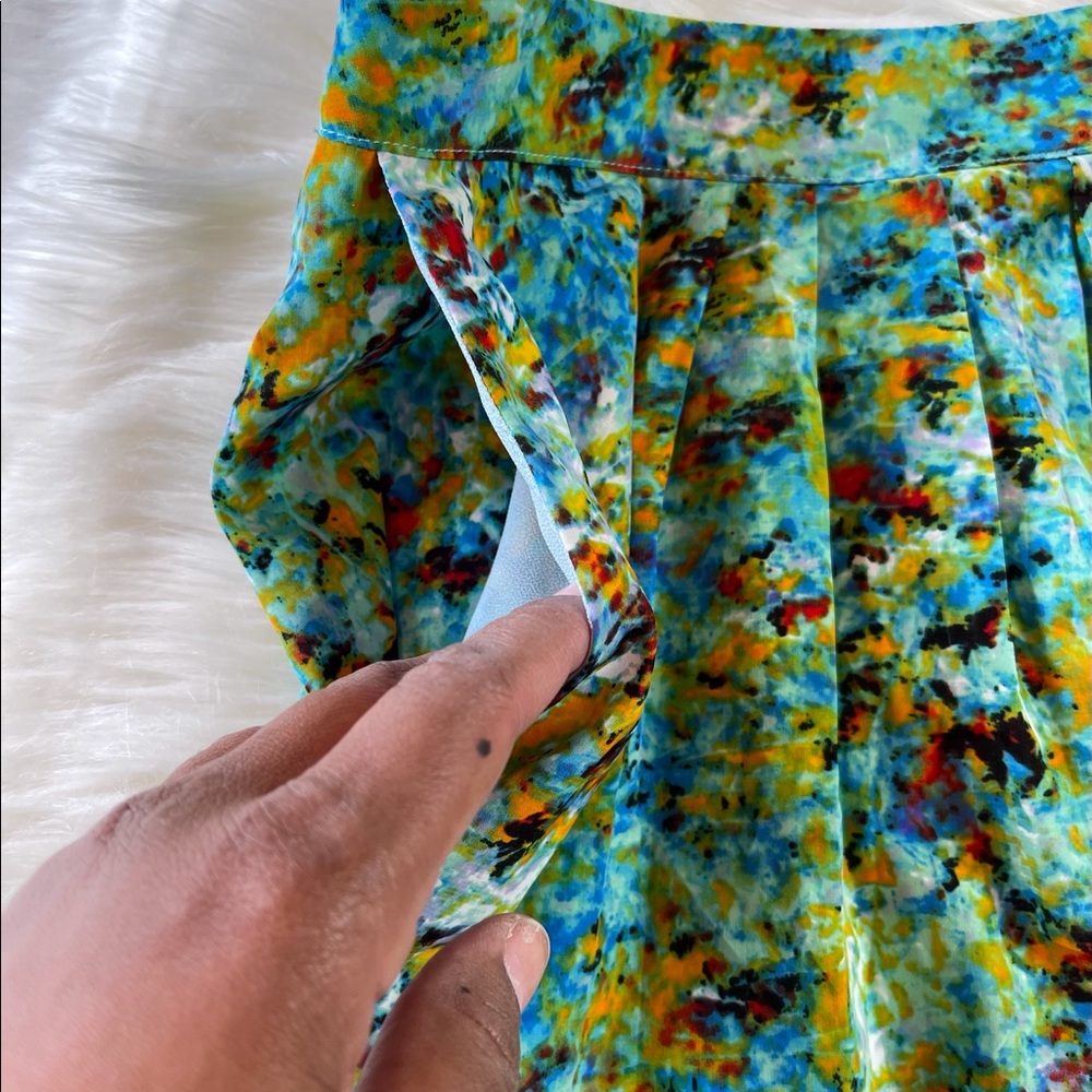 WAYF Colorful Printed Shorts M - Picture 6 of 11